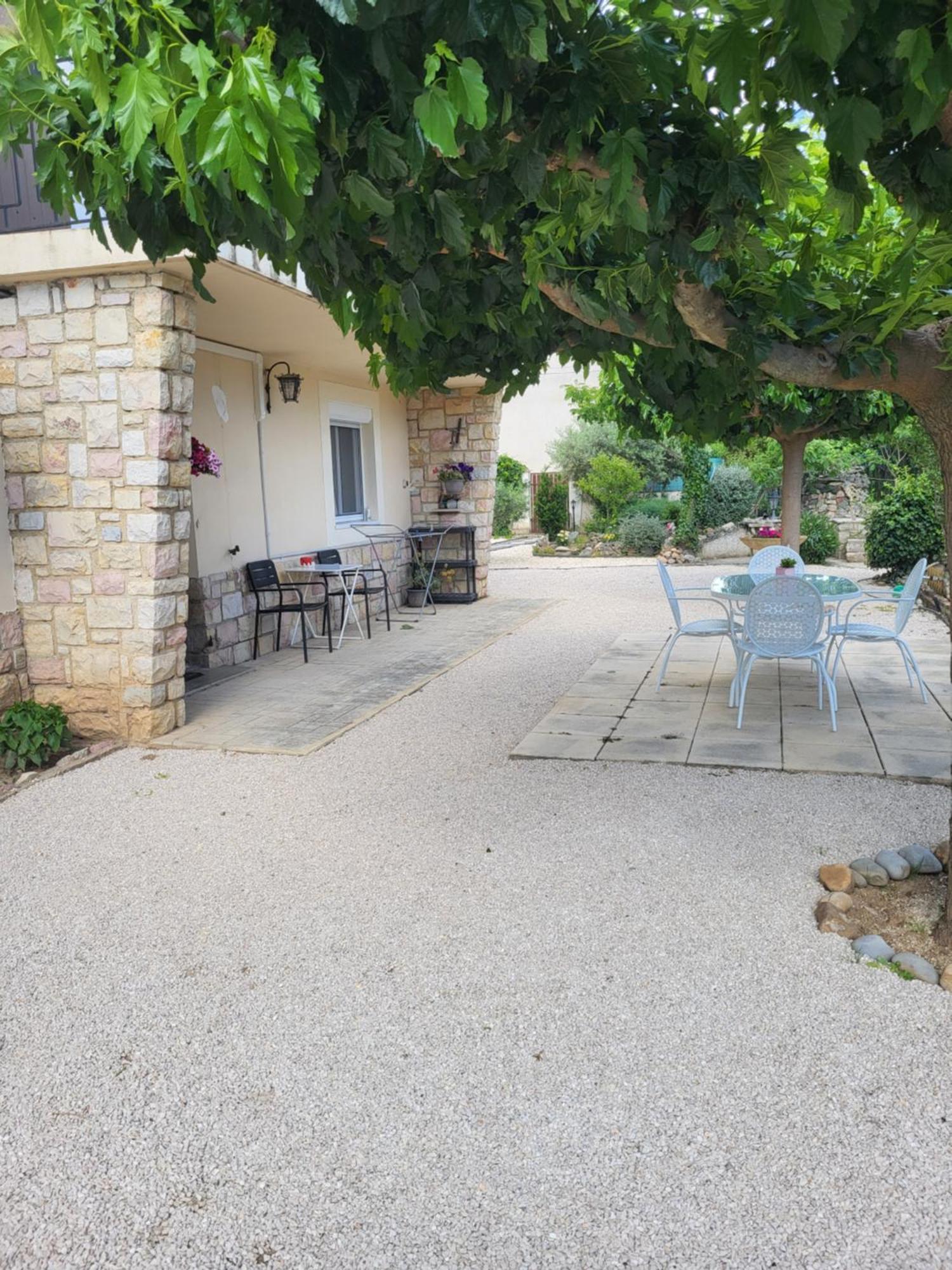 Villa Paulangela Avignon Zimmer foto